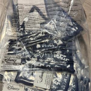 25 Disney Star Wars Face Mask - Blue (individually wrapped)